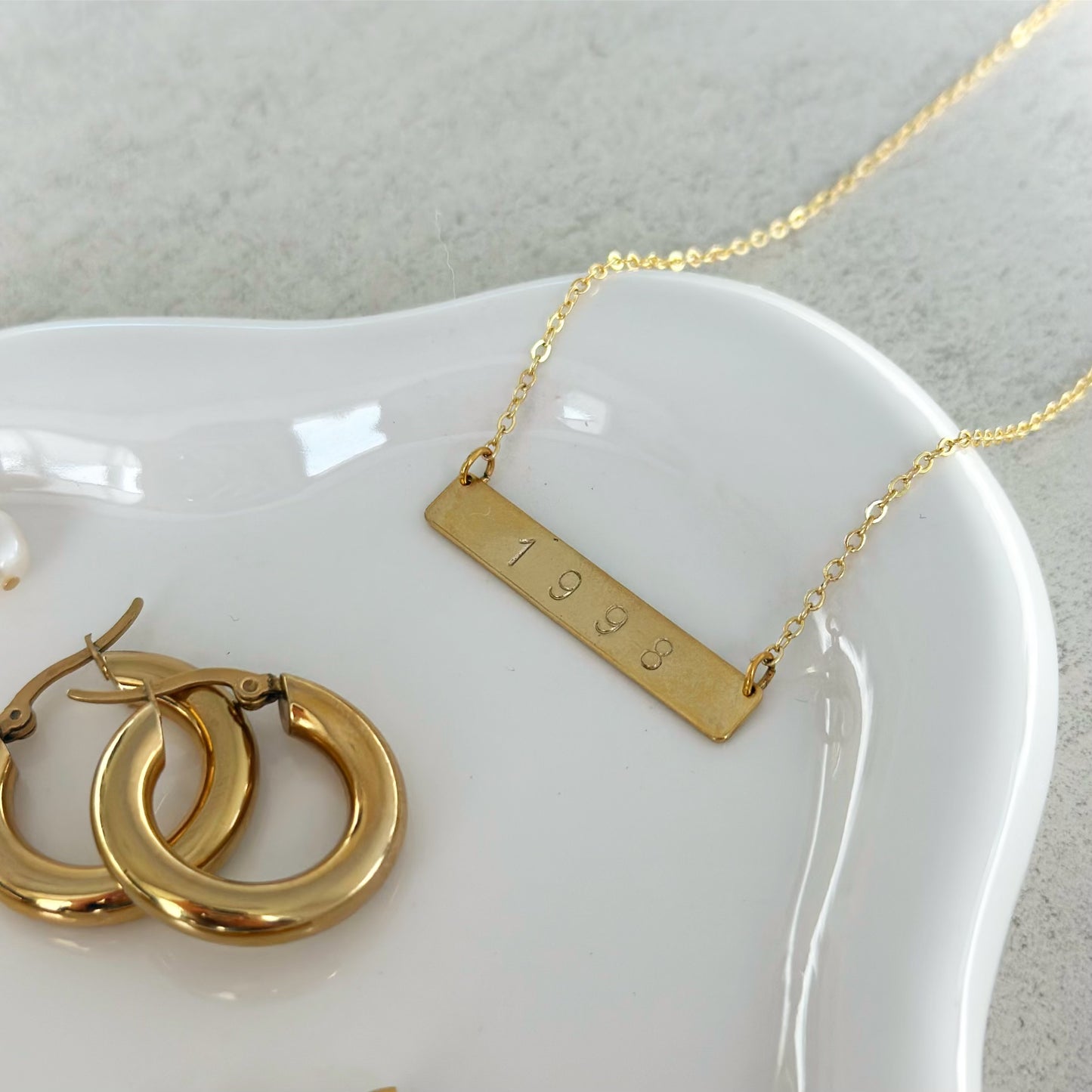 gold personalized necklace