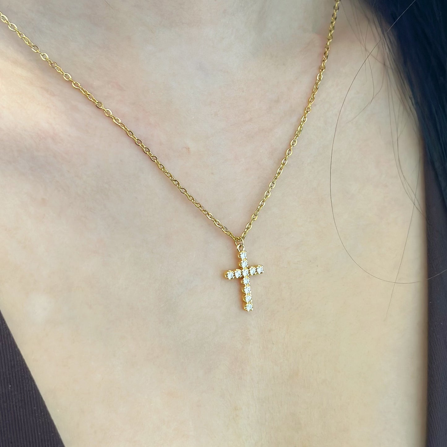 gold cubic zirconia cross necklace