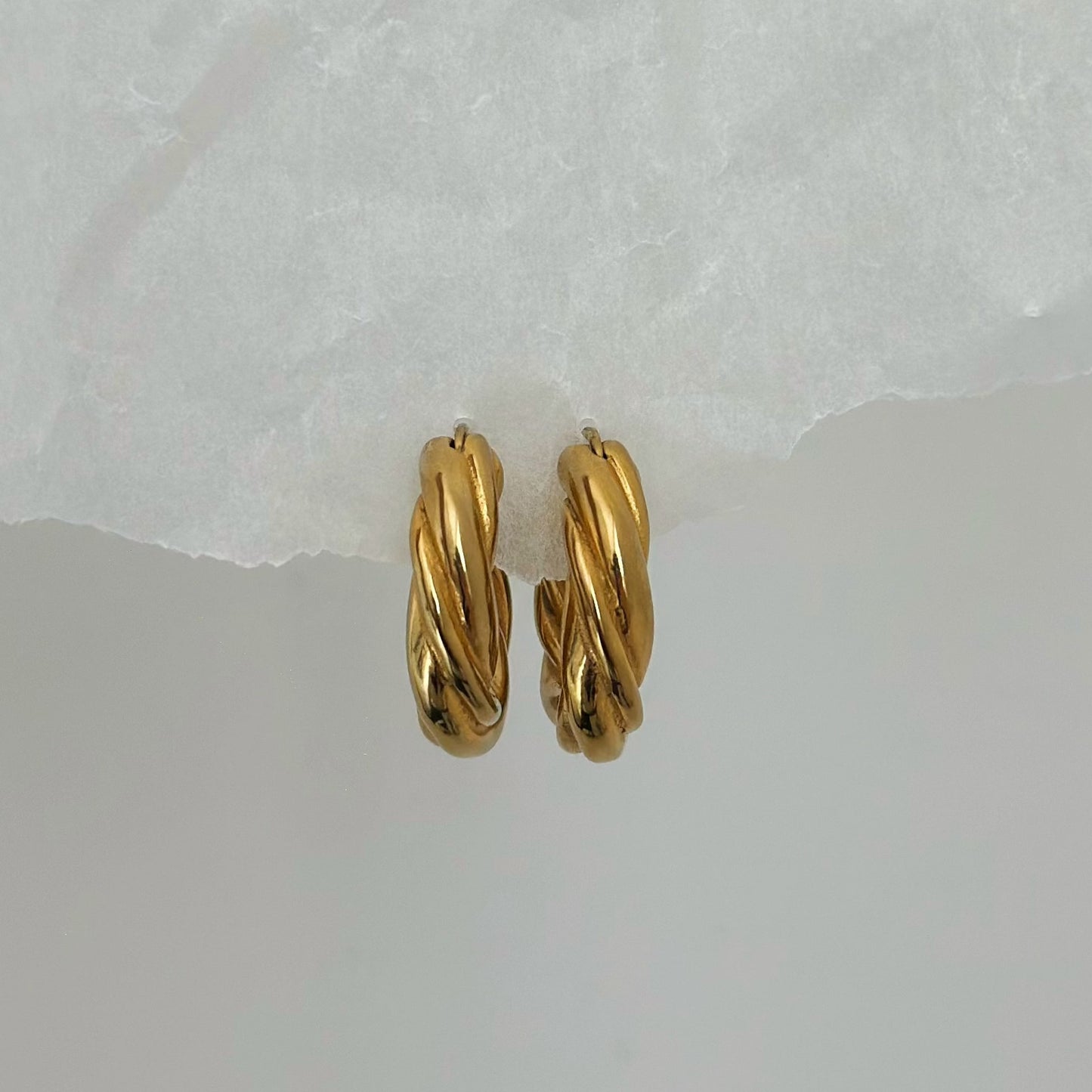 chunky gold hoop earrings