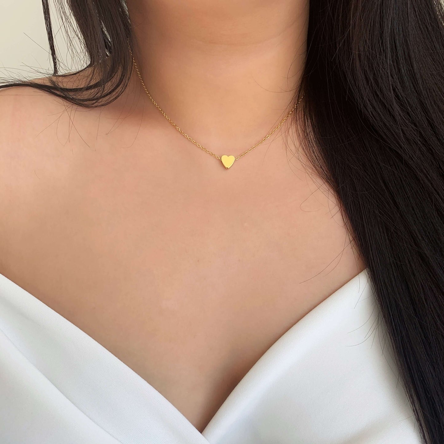 gold dainty heart charm necklace