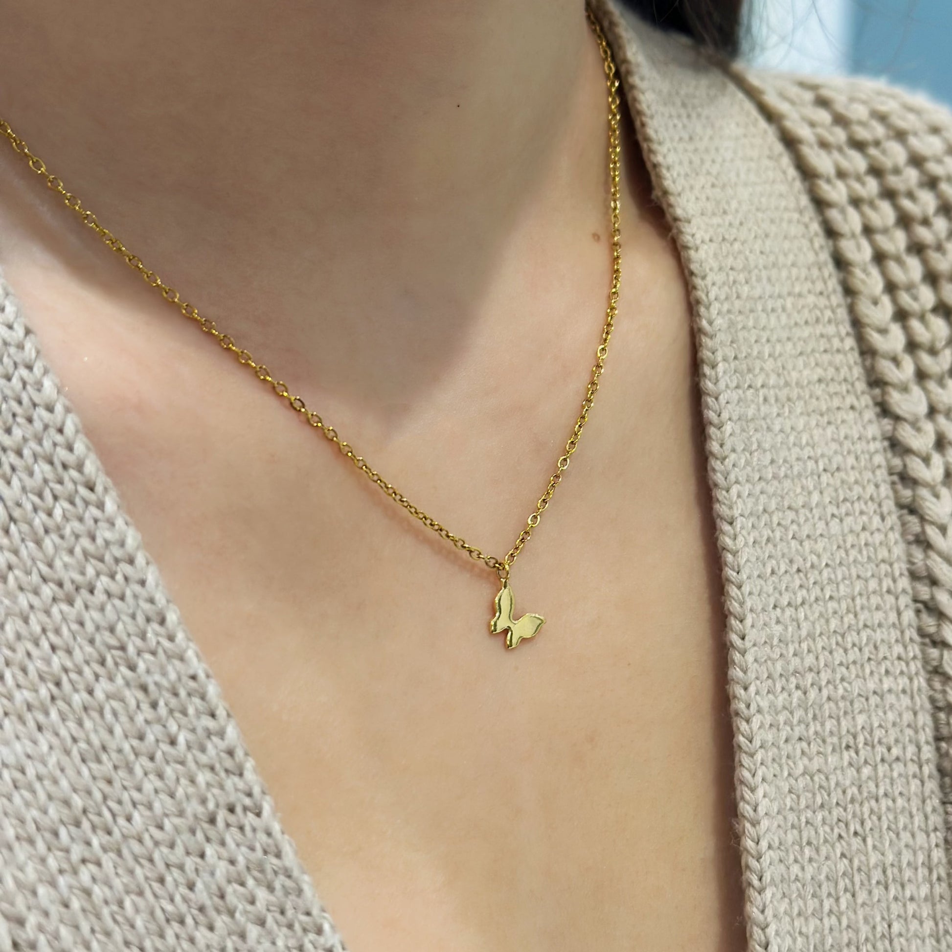 dainty gold butterfly necklace